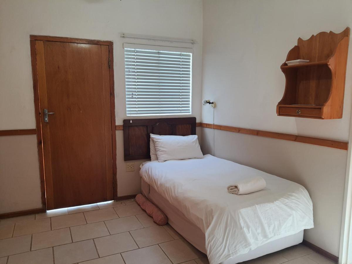 Lord Fraser Guest House Wepener Dış mekan fotoğraf