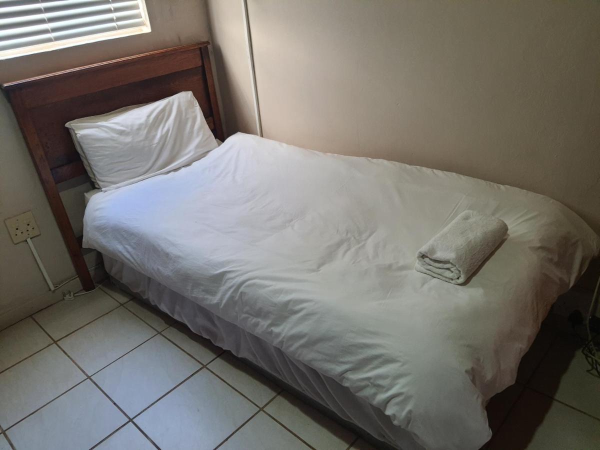 Lord Fraser Guest House Wepener Dış mekan fotoğraf