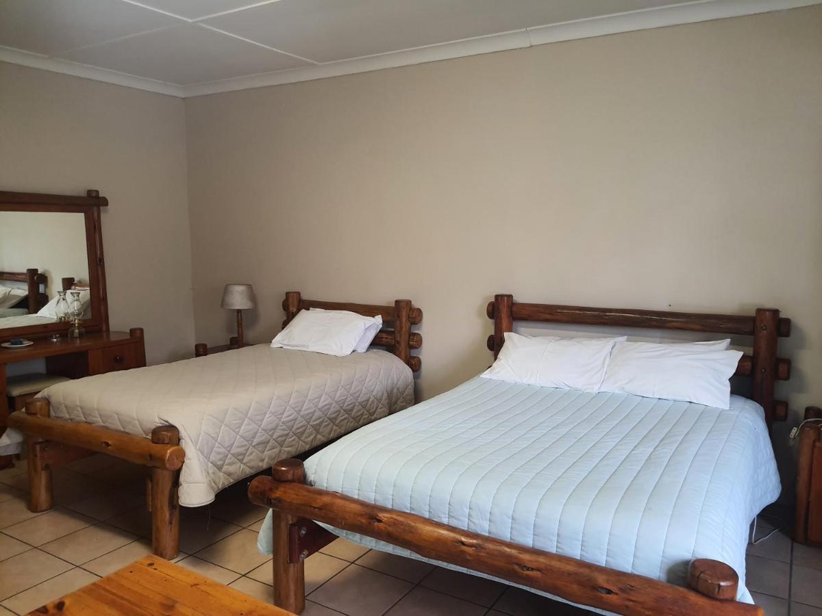 Lord Fraser Guest House Wepener Dış mekan fotoğraf